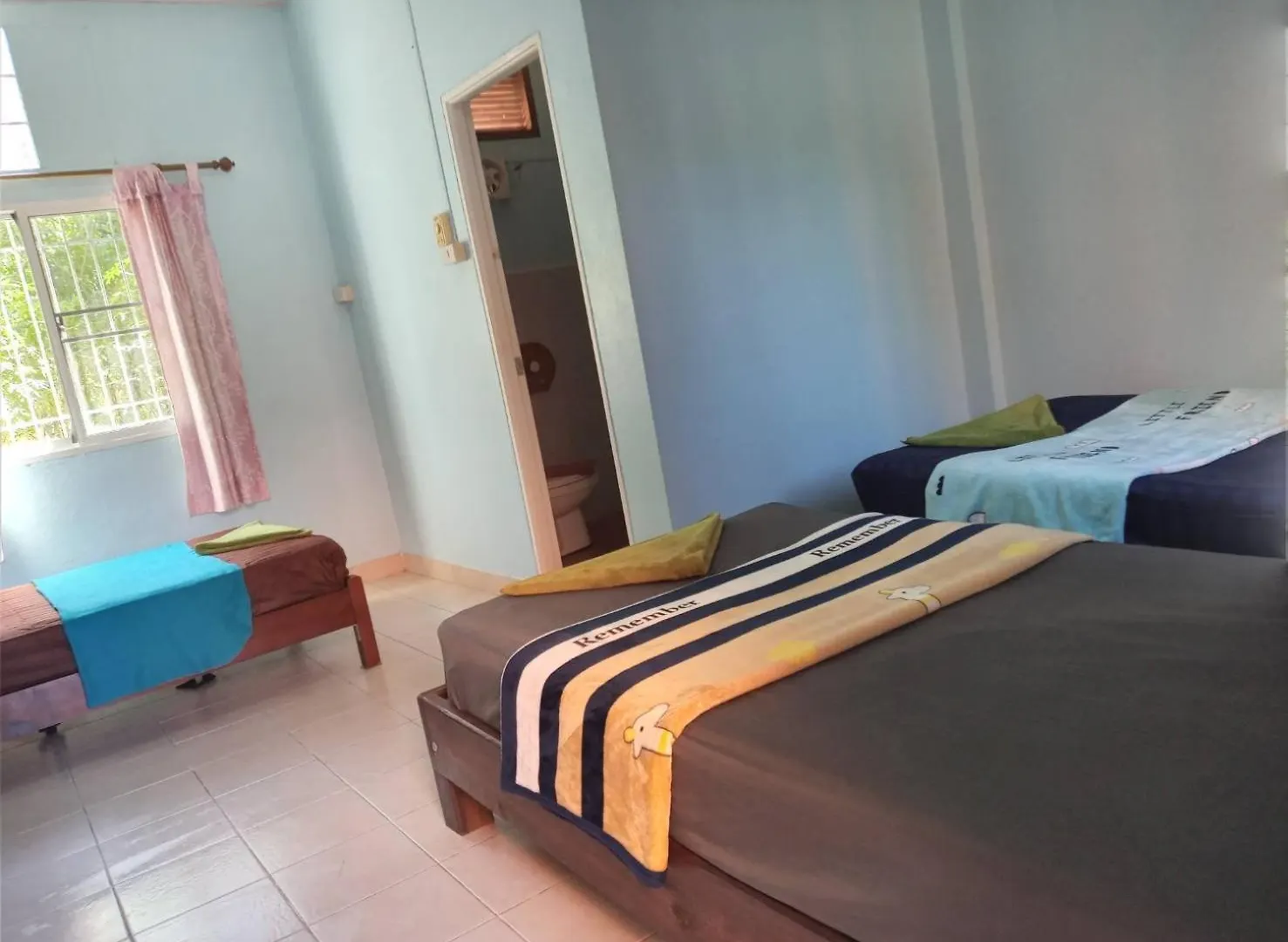 Sarin Guesthouse สาริน Koh Tao