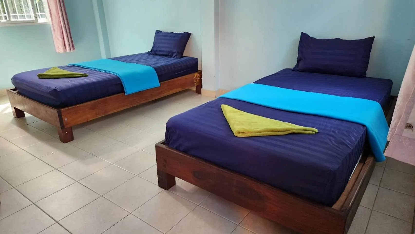 Sarin Guesthouse สาริน Koh Tao