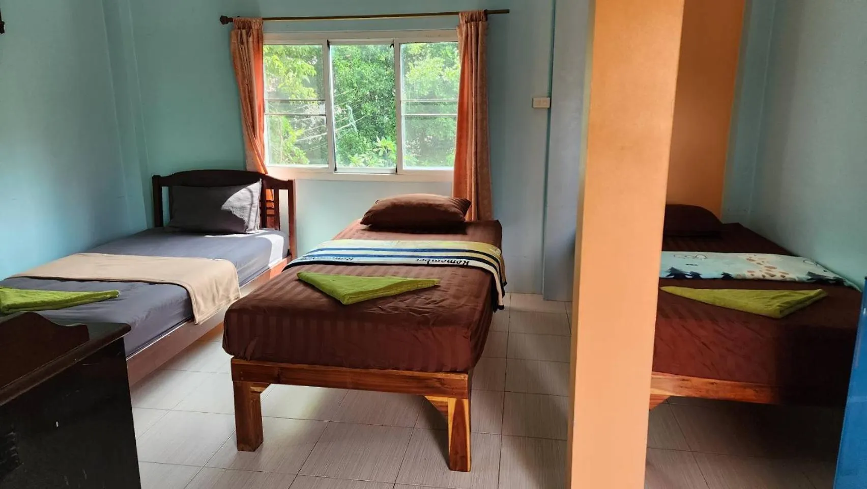 Sarin Guesthouse สาริน Koh Tao 0*,