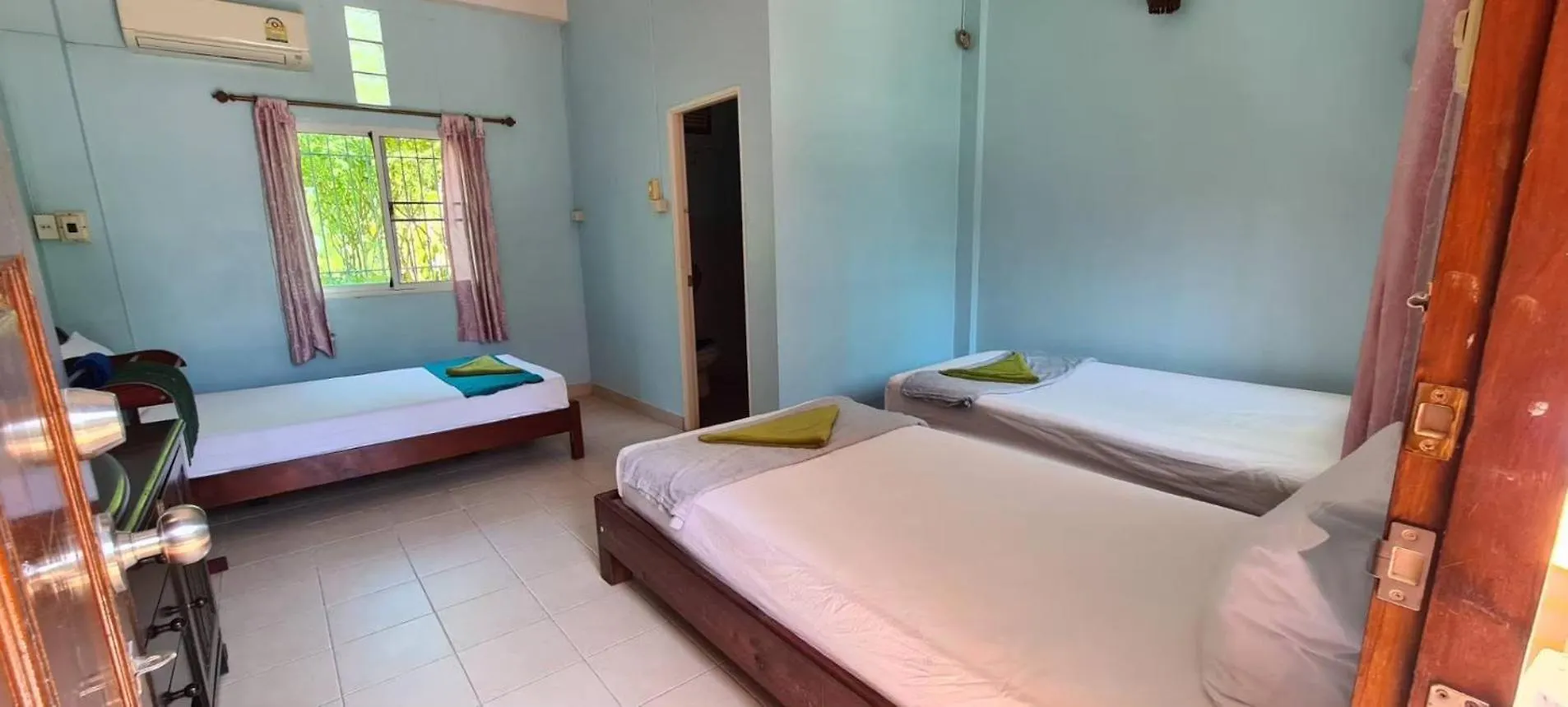 Apartment Sarin Guesthouse สาริน Koh Tao Thailand